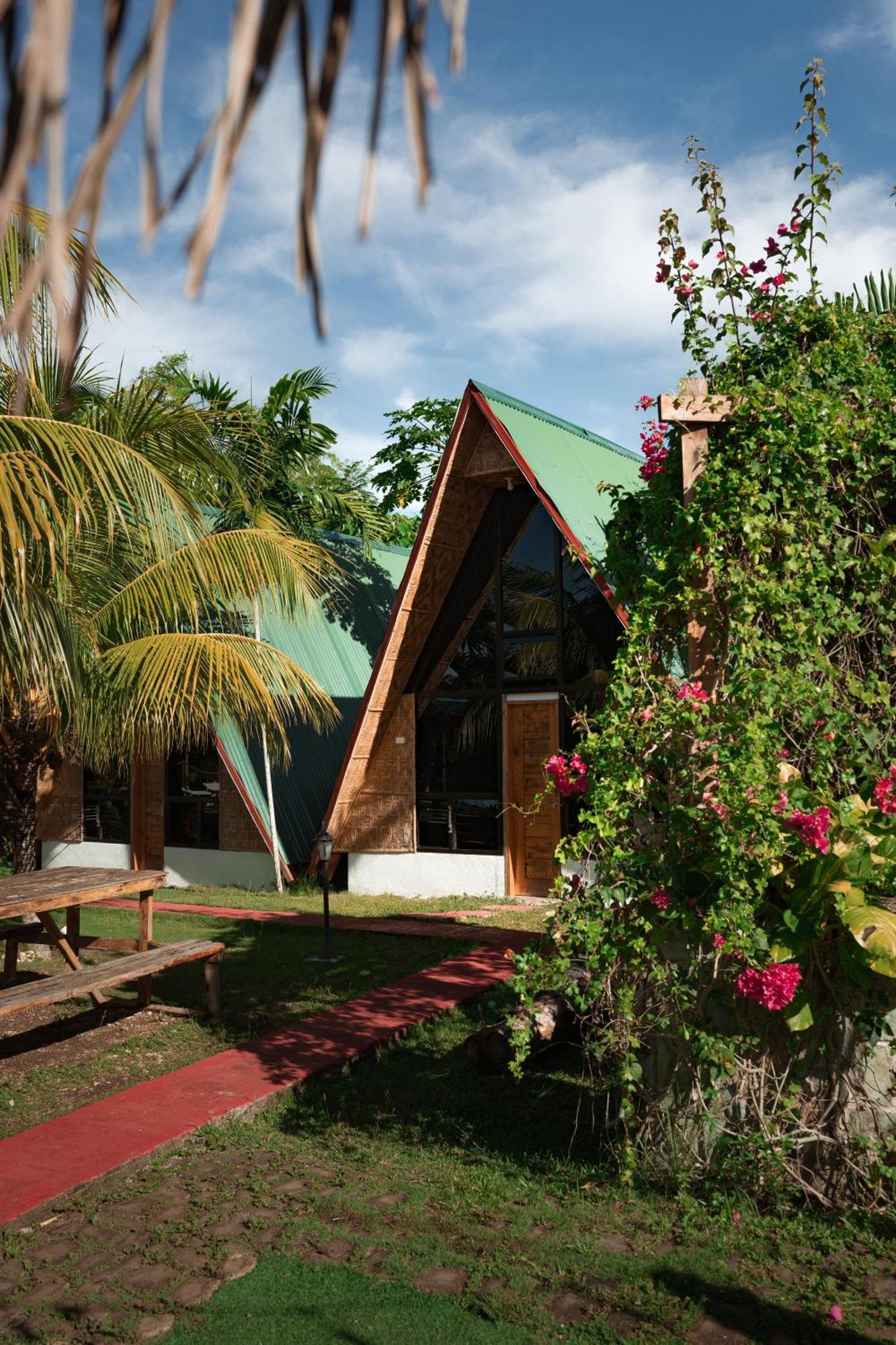 Glamping Alona Apartment Đảo Đảo Panglao Ngoại thất bức ảnh